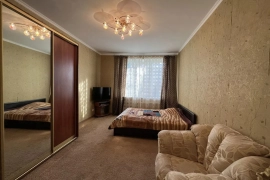 2-к. квартира, 52 м², 1/2 эт.