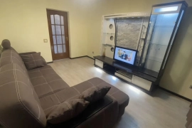 2-к. квартира, 60 м², 2/5 эт.