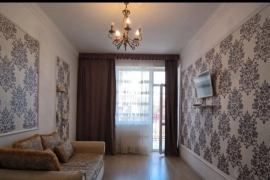 Сдам  2 комнатную  квартиру.