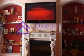 2-к. квартира, 65 м², 2/5 эт.