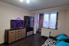 1-к. квартира, 42 м², 3/5 эт.