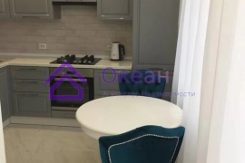 1-к. квартира, 42 м², 7/10 эт.