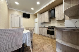 1-к. квартира, 48 м², 2/10 эт.