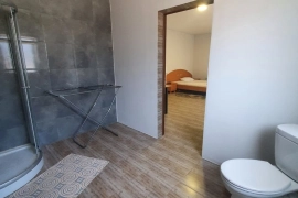 Сдам однокомнатную квартиру длительно, без выселения на лето