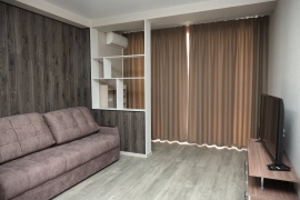 Сдается  квартира в ЖК Олимпии.