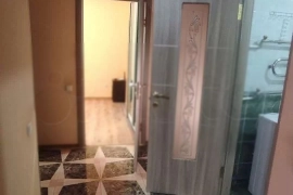 2-к. квартира, 65 м², 1/9 эт.